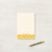 Gelbkäse-Muster Post-it Klebezettel (Auf Schreibtisch)
