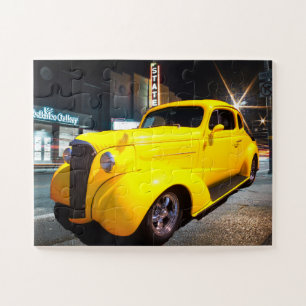 Gelbliches Vintage-Coupe Street Rod Puzzle