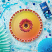 Gelborange Gradient Rote Gerbera-Halbmuster Pappteller (Party)