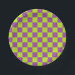 Gelborange und Lila Pappteller<br><div class="desc">Abstrakte digitale Kunst von Kalkgrün und lila Farbquadraten in einer karierten Formation.</div>