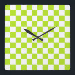 Gelborange und weiß quadratische wanduhr<br><div class="desc">Abstrakte digitale Kunst von Kalkgrün und Weiß Quadraten in einer karierten Formation.</div>