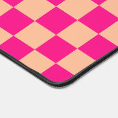 Gelegen in pfirsichfarbenem, rosa, geometrischem R Schreibtischunterlage (Ecke)