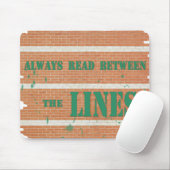 Gelesen zwischen den Linien Mousepad (Mit Mouse)