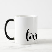 Geliebt. Moderne moderne Schriftzeichen-Typografie Verwandlungstasse (Links)