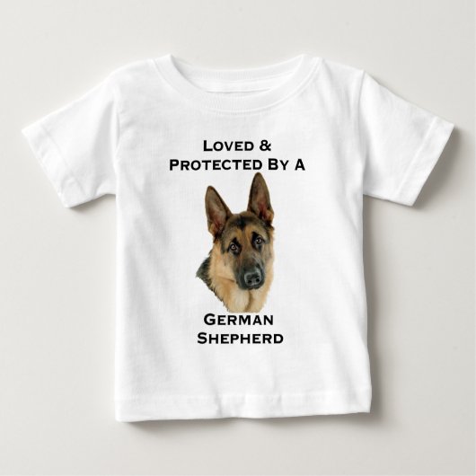 Geliebt u. durch einen Schäferhund geschützt Baby T-shirt (Vorderseite)