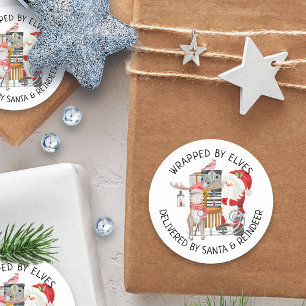 Geliefert von Santa und Rentieren Runder Aufkleber