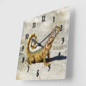 Gelockte angebundene Eidechse Quadratische Wanduhr (Winkel)