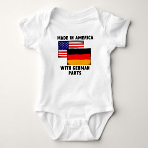 Gemacht in Amerika mit deutschen Teilen Baby Strampler