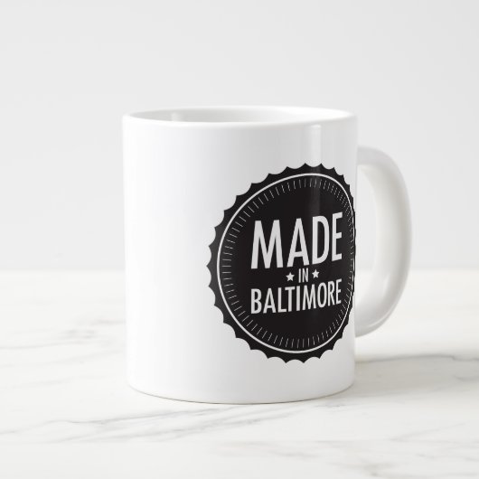 Gemacht in Baltimore-Tasse Jumbo-Tasse (Vorderseite Rechts)