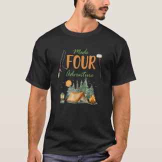 Gemacht Vier Abenteuer 4. Geburtstag Camping Outdo T-Shirt