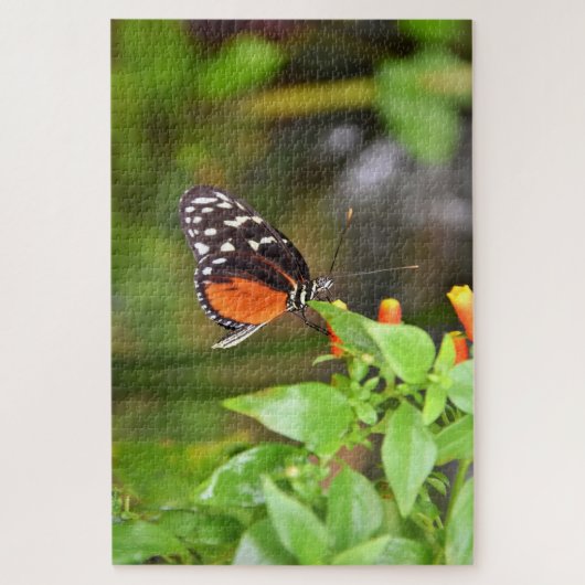 Gemäldete Lady Butterfly. Puzzle (Vertikal)