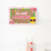 Gemäldetes Look Lemonade Standbanner Pink Gingham Banner (InSitu)