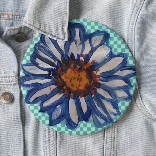 Gemalte Gänseblümchen, auf aquamarinem Checkered Button (Beispiel)