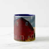 Gemalte rote Scheune Zweifarbige Tasse (Mittel)