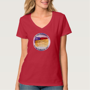 "Gemäß der Verfassung steht niemand über dem Geset T-Shirt