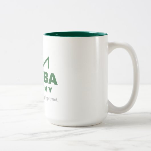 Gemba Hochschulgroße Tasse (neues Logo) (Rechts)