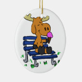 Gemeiner Elch isst Eis | Farbe wählen Keramik Ornament (Rechts)