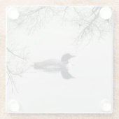 Gemeiner Loon Swims im Winter am Nordsee Glasuntersetzer (Rückseite)