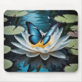 Gemeiner Morpho-Schmetterling auf einer Wasserlili Mousepad (Vorne)