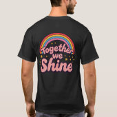 🌈 Gemeinsam Leuchten Wir – Regenbogen-Retro-Pride T-Shirt (Rückseite)