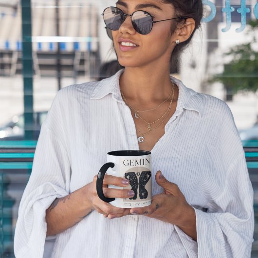 Gemini Feminine Zodiac Design Brown Black 15 OZ Tasse