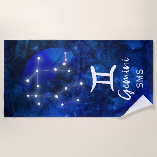 Gemini Zodiac Constellation Blue Galaxy Monogramm Strandtuch (Vorderseite)