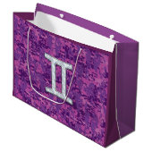 Gemini Zodiac Sign auf Pink Digital Camouflage Große Geschenktüte (Vorderseite Schrägansicht)