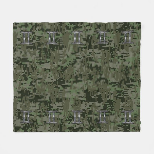Gemini Zodiac signiert grüne digitale Camouflage Fleecedecke (Vorderseite (Horizontal))