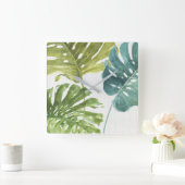 Gemischte Grüntöne | Tropische Palmen Quadratische Wanduhr (Zuhause)