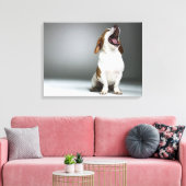 Gemischter Hund gähnend Leinwanddruck (Insitu (Wohnzimmer))