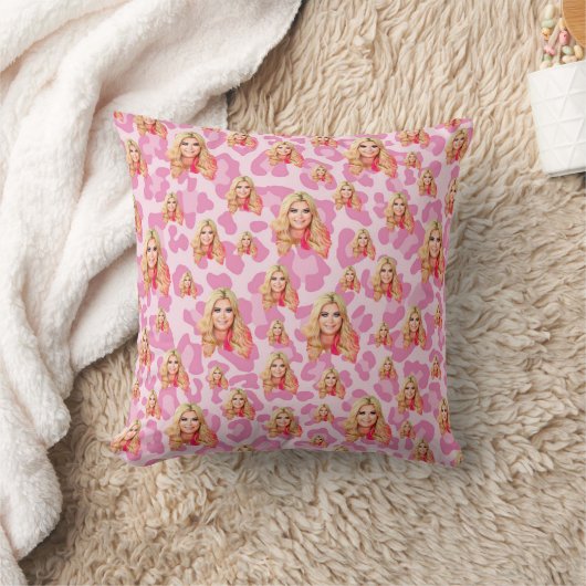Gemma Collins Cushion Kissen (Decke)