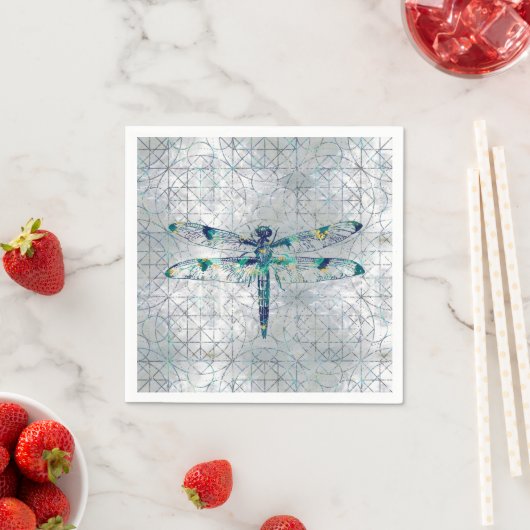 Gemstone Dragonfly auf dem sakralen Geometriemuste Serviette (Beispiel)