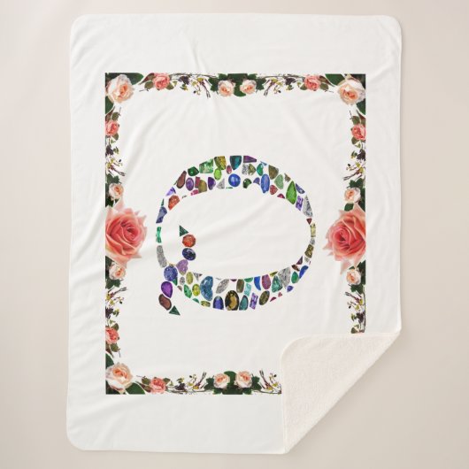 Gemstone Monogram Letter Q Sherpadecke (Vorderseite)