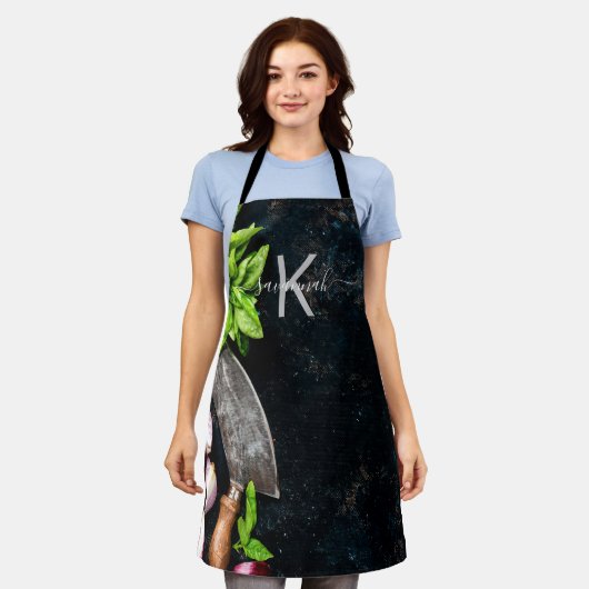 Gemüsekräuter aus Monogramm rustikalem Gemüse Schürze (Getragen)