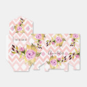 Gemustert mit Rosa Geschenkschachtel (Ungefaltet)