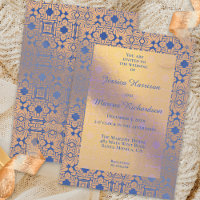 Gemusterte Hochzeit mit klassischem Blau und Goldr