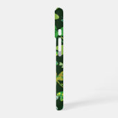 Gemusterte Kleeblätter iPhone 16 Hülle (Linke Seite)