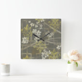 Gemusterte Zweigstelle Blossom I Quadratische Wanduhr (Zuhause)