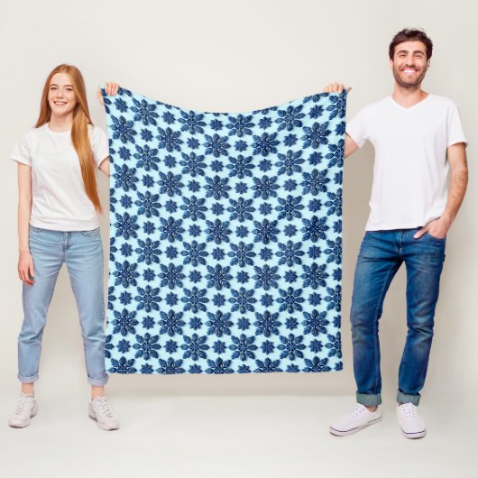 Gemusterter Hintergrund der Blauen Schneeflocke Fleecedecke (Beispiel)