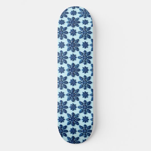 Gemusterter Hintergrund der Blauen Schneeflocke Skateboard (Vorderseite)