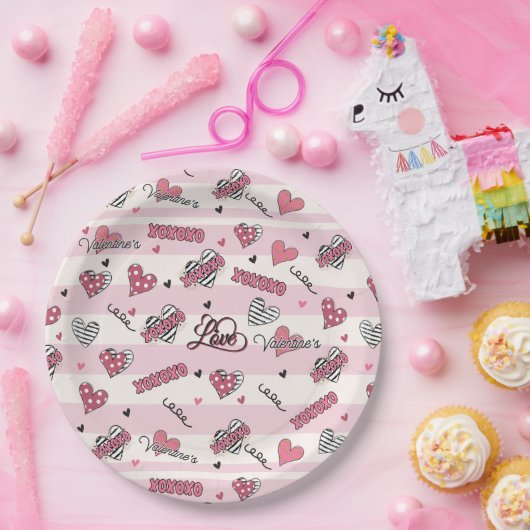 Gemusterter XOXO Valentinstag Pappteller (Party)