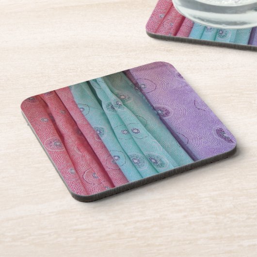 Gemustertes farbiges Tuch Untersetzer (Linke Seite)