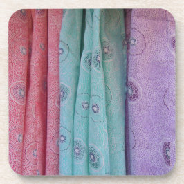 Gemustertes farbiges Tuch Untersetzer