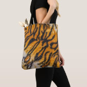 Gemustertes Tiger-Hintergrundmuster, Tiger, abstra Tasche (Von Nahem)