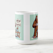 Gemütlich mit Bigfoot's Hot Cocoa Stand aufstehen Kaffeetasse (Mittel)