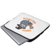 Gemütlich mit unserem Halloween-Sloth-T - Shirt -  Laptopschutzhülle (Vorne Knopf)