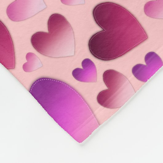 Gemütlich unter einer üppigen "Wiese des Herzens" Fleecedecke (Ecke)