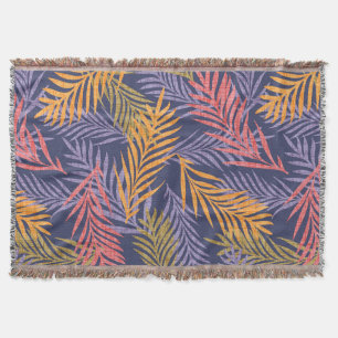 Gemütliche Boho-Tropen-Dekor-Decke. Boho Palmwedel Decke