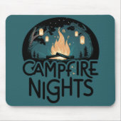 Gemütliche Campfeuernächte Rustikales Abenteuer im Mousepad (Vorne)