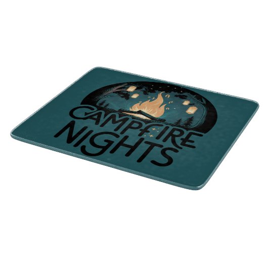 Gemütliche Campfeuernächte Rustikales Abenteuer im Schneidebrett (Ecke)